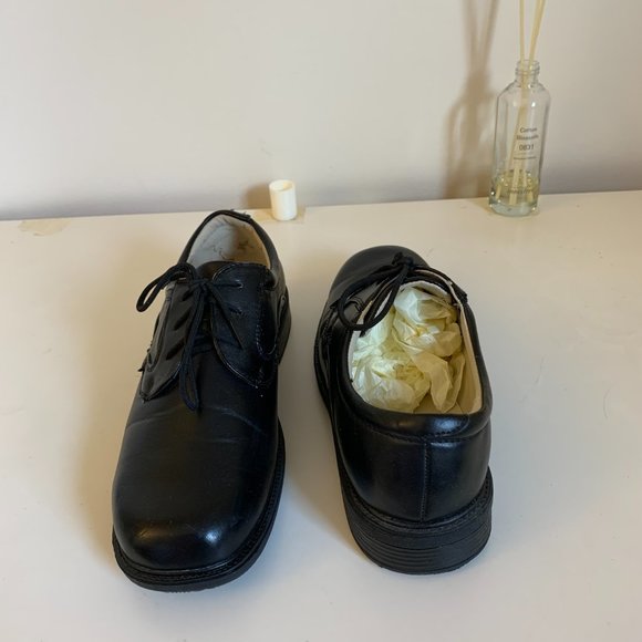 Black Lace Up Shoes - Picture 4 of 10